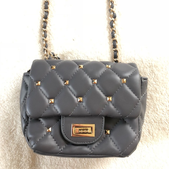 Purse - Picture 1 of 4